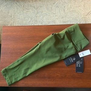 MPG - Dare Signature Capri | Pine | NWT